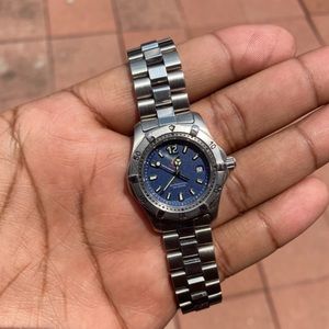 Women’s Tag Heuer 2000 QUARTZ